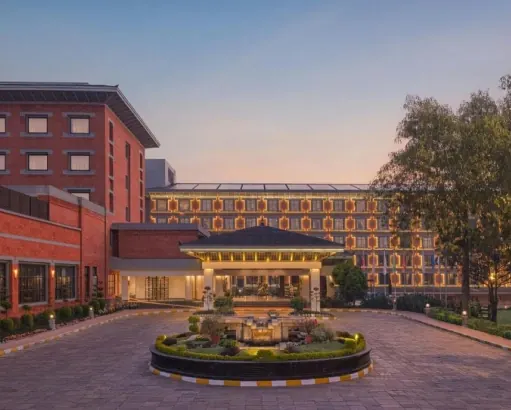 SOALTEE CROWN PLAZA